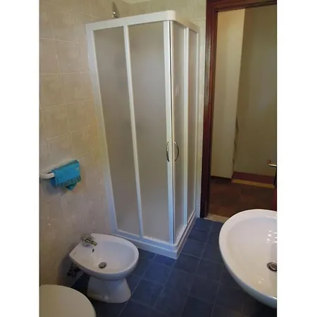 Bright Garden Near The Sea * 비비오네