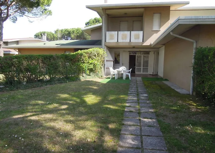 Apartment Bright Garden Near The Sea Bibione